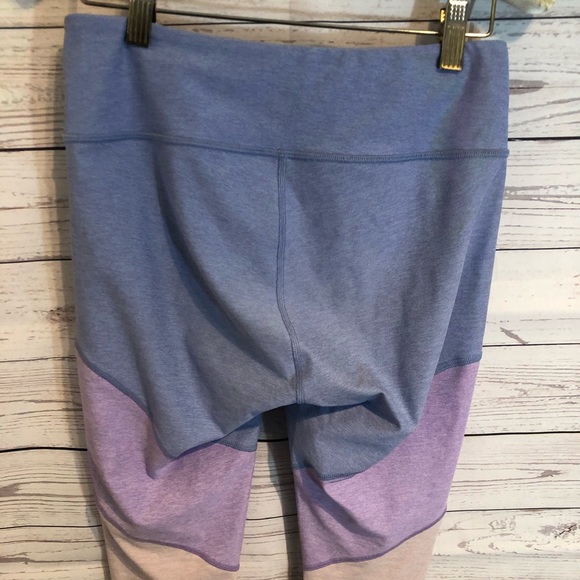 Outdoor Voices Spring 7/8 trio color leggings - Picture 4 of 6